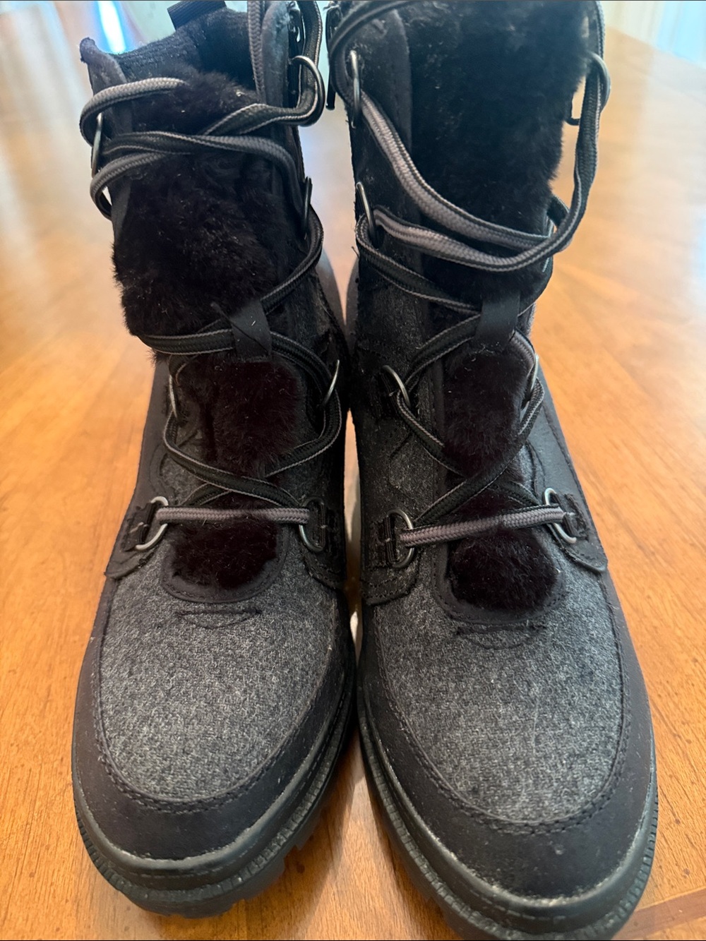 Women's Black and Gray Fur-Trim Winter Ankle Booties